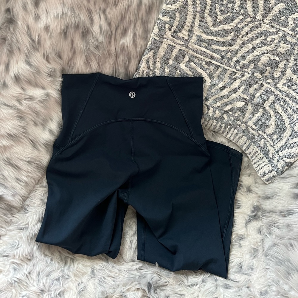 Lululemon cropped leggings